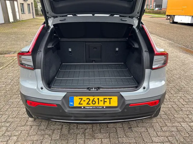Volvo C40