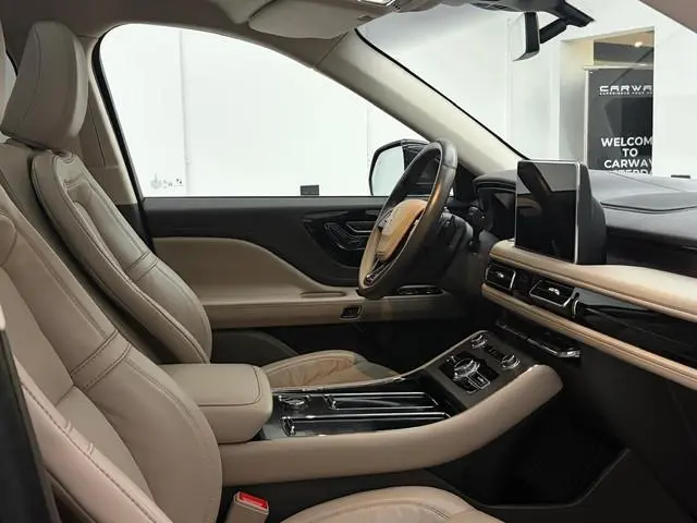 Lincoln Aviator