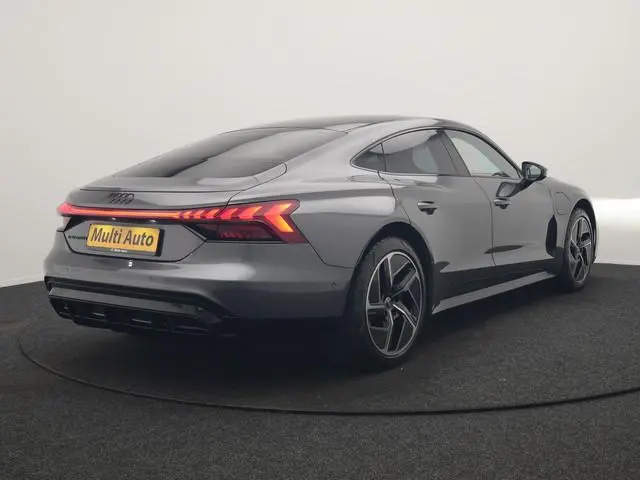 Audi e-tron GT
