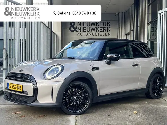 MINI 3-Deurs 1.5 Cooper Camden Go Edition | AUTOMAAT | LEDER | CAMERA | CARPLAY | NAVI | CRUISE CONT...