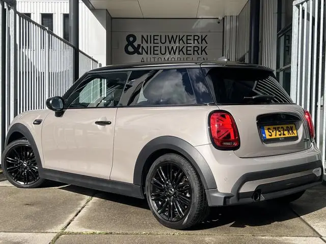 Mini Mini