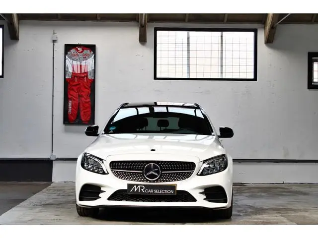 Mercedes-Benz C-klasse Estate 200 Business Solution AMG | Night | Panoramadak | Apple / Android | Le...