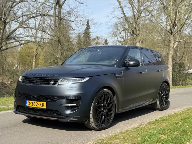 Land Rover Range Rover Sport 3.0 P440e Dynamic SE BTW 23"