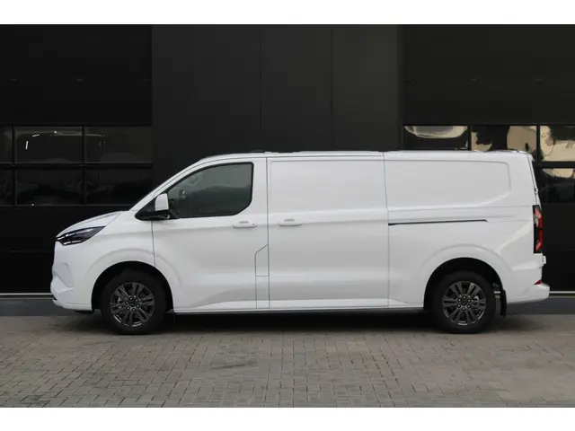 Ford E-Transit Custom