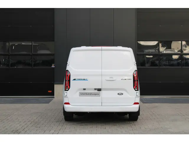 Ford E-Transit Custom