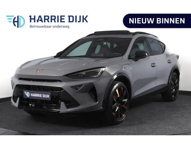 CUPRA Formentor 1.5 TSI e-Hybrid 272 PK VZ Performance | S/k-panodak | Adapt. Cruise | Memory | Stoe...