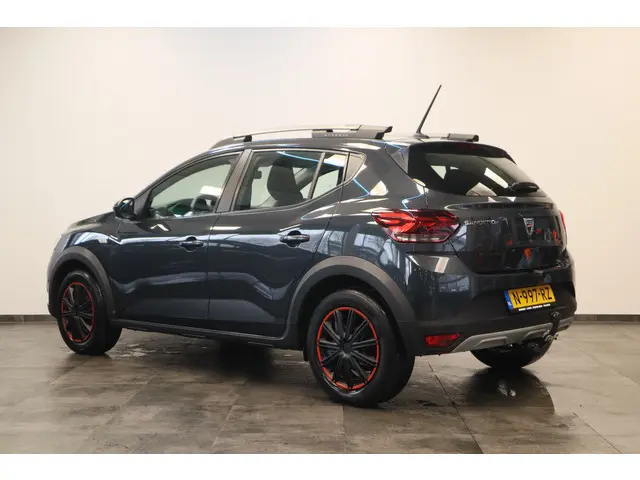 Dacia Sandero Stepway 1.0 TCe 100 Bi-Fuel Comfort Navigatie Full-led CruiseControl