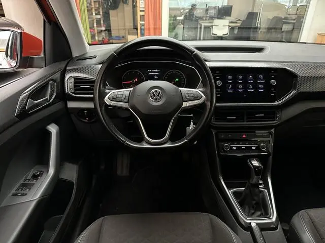 Volkswagen T-Cross 1.0 TSI Style Business [ TREKHAAK I CARPLAY I CAMERA I CLIMA ]