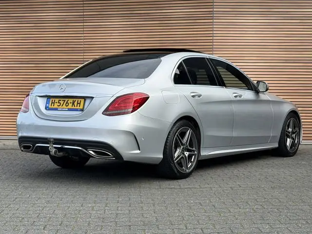 Mercedes-Benz C-klasse 200 Business Solution AMG