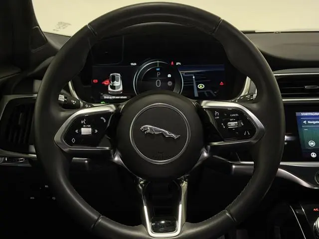 Jaguar I-PACE