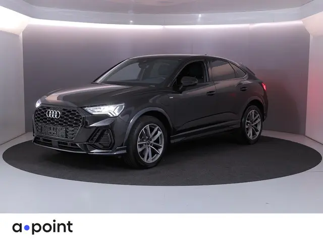 Audi Q3 Sportback 45 TFSI e S Edition 245 pk S-tronic | Navigatie | Parkeersensoren | Achteruitrijca...