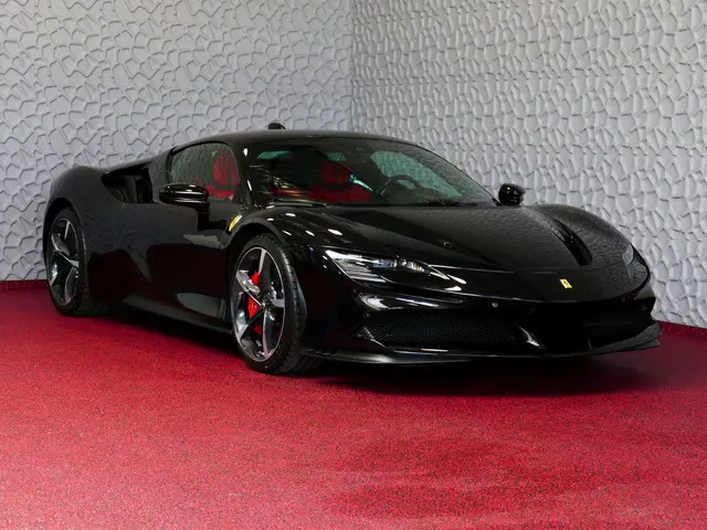 Ferrari SF90 Stradale