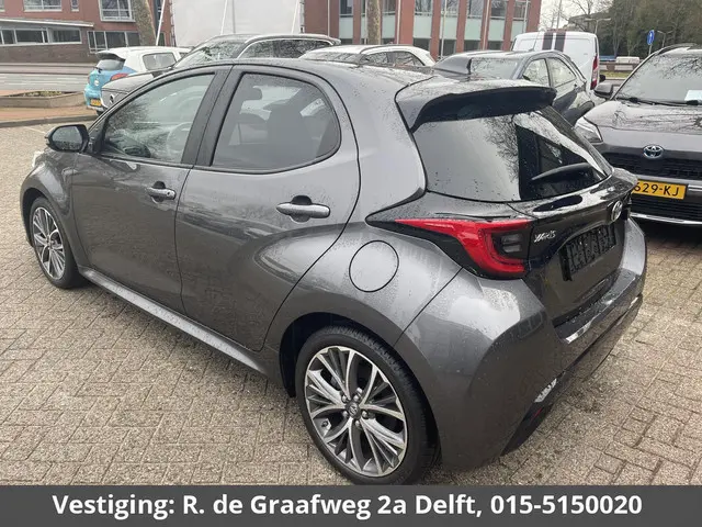 Toyota Yaris 1.5 Hybrid 130 Executive | JBL Audio | Head up Display | Stuur-/Stoelverwarming | Navig...