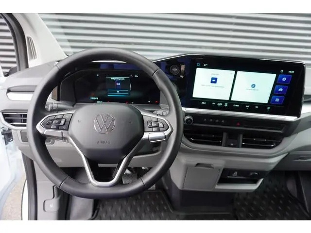 Volkswagen e-Transporter 32 L1H1 Life 64 kWh Apple Carplay Camera 3-Zits ACC Cruise control  Digitaa...