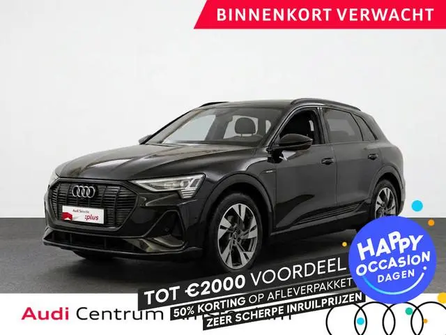 Audi e-tron 55 quattro S edition 95 kWh 408pk | SOH 94,42% | Panoramdak | Parkeercamera | Luchtverin...