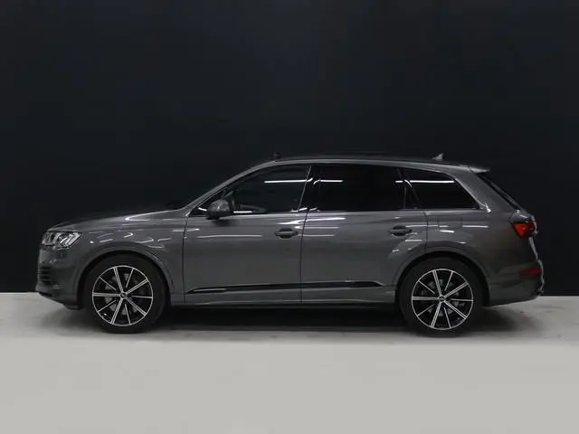 Audi Q7 60 TFSI e quattro Competition [SCHUIFKANTELDAK, RS ZETELS, APPLE CARPLAY, TREKHAAK, MEMORY S...