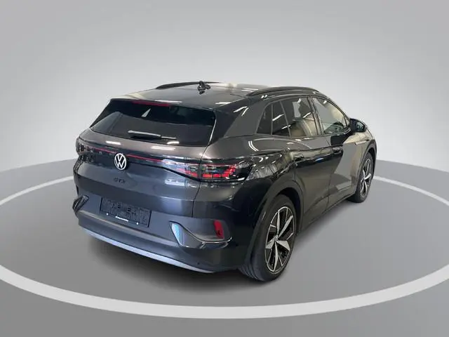 Volkswagen ID.4 GTX 299pk 4Motion 77 kWh · SOH 92,3% · Panoramadak · Apple/Android Car Play · Stuurw...