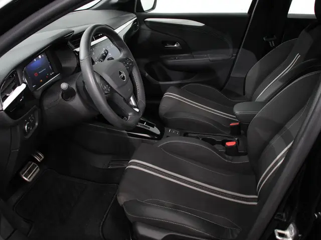 Opel Corsa 1.2 Turbo 110pk Hybrid Automaat GS | Navigatie | Cruise control | Parkeersensoren | Apple...