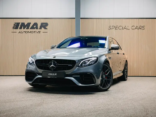 Mercedes-Benz E-Klasse E63s AMG 4MATIC Premium Plus | Burmester 3D | Carbon interieur en exterieur|...