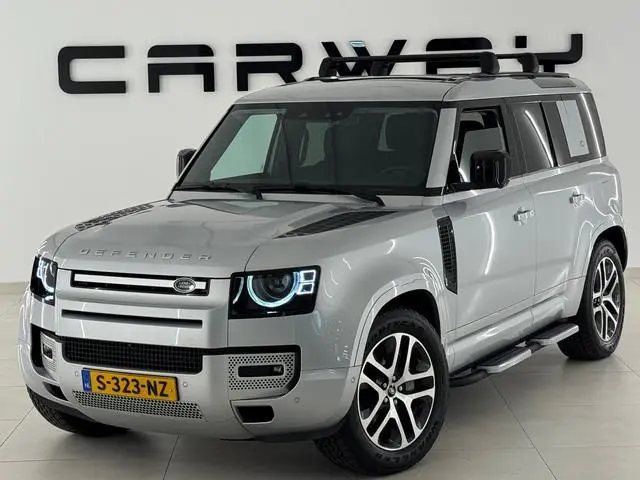 Land Rover Defender 2.0 P400e 110 HSE