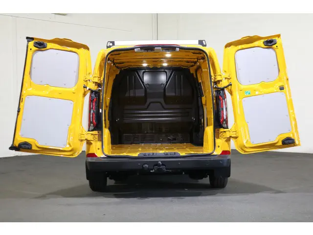 Ford E-Transit Custom