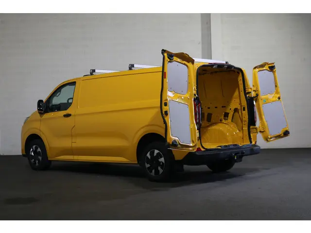 Ford E-Transit Custom