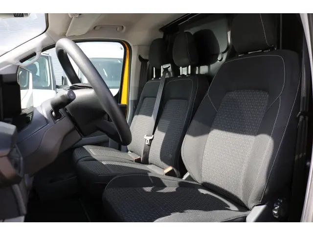 Ford E-Transit Custom