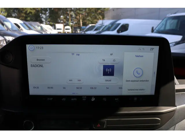 Ford E-Transit Custom