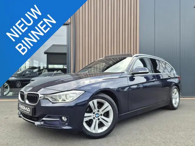 BMW 3-serie Touring 316i Executive Sport | Nwe ketting | Pano | Clima | Cruise | Trekhaak