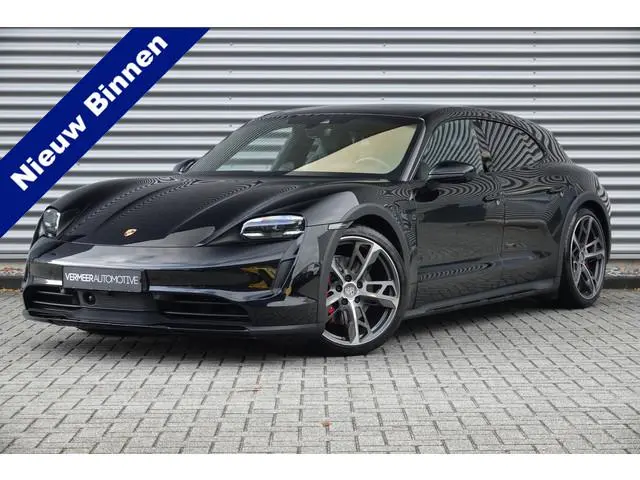 Porsche Taycan Cross Turismo 4S 93 kWh Chrono | Panodak | Dual Display | HUD | Luchtvering | Bose |...