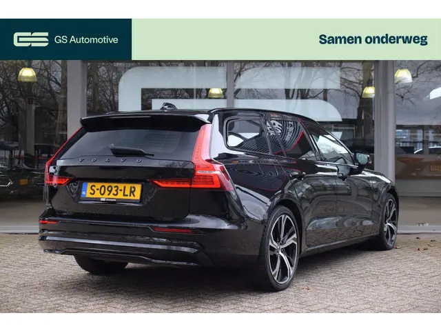 Volvo V60 2.0 T6 Plug-in hybrid AWD Plus Dark |ACC|CAMERA|
