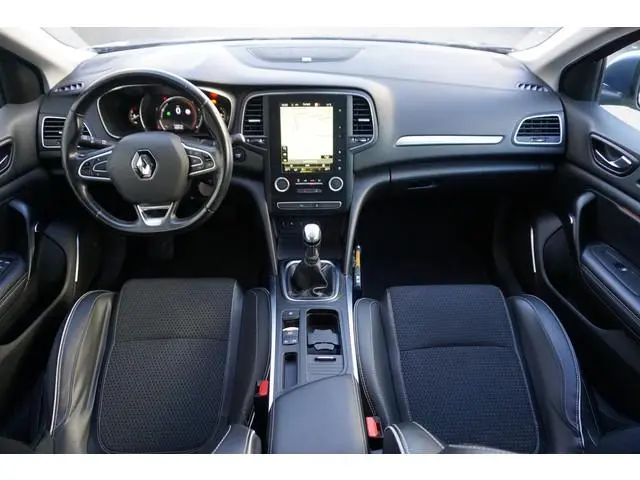 Renault Mégane Estate 1.2 TCe 130PK Bose/Trekhaak/17Inch.LMV/ Nette auto!