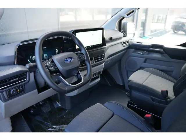 Ford Transit Custom 320 2.0 TDCI L2H1 Limited 170pk - 1+1 Stoel - 2x Schuif - ACC - Blind spot - Key...