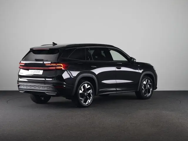 Skoda Kodiaq 1.5 TSI PHEV Sportline Business 204pk  | Panoramadak | Trekhaak | Light & View | Adapti...
