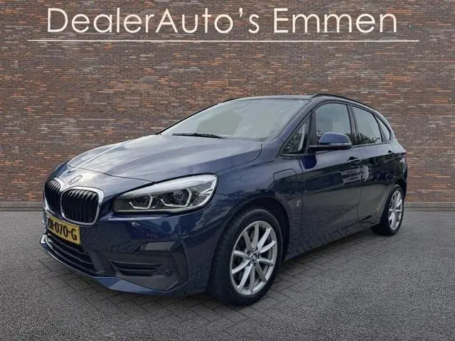 BMW 2 Serie Active Tourer 225xe LEDER SPORTSTOELEN NAVIGATIE LMV LED