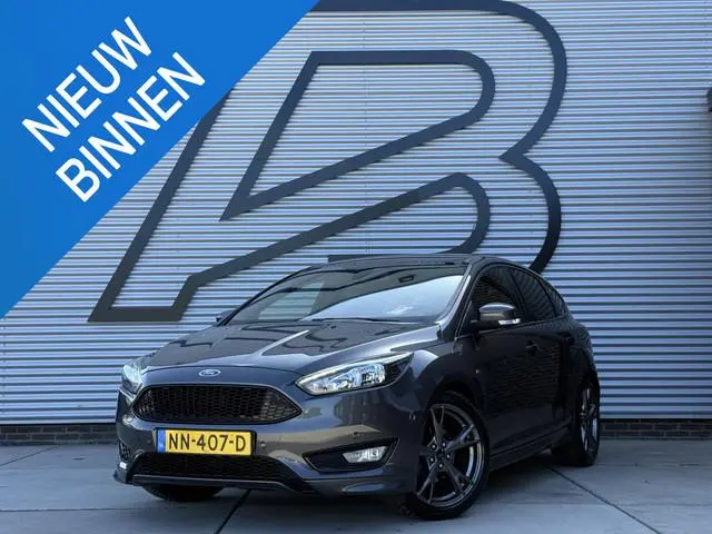 Ford Focus 1.0 ST-Line 2e Eigenaar|Navi|Stoelverwaming|Clima|Carplay|Cruise|PDC V+A|N.A.P|APK tot 02...