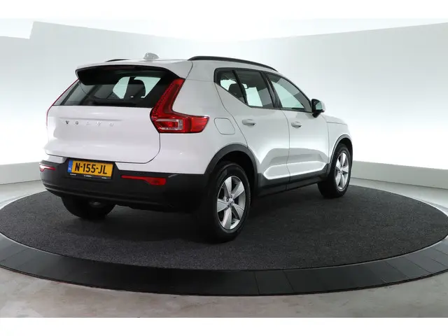 Volvo XC40 1.5 T2 Momentum Core | NAVI - CARPLAY | CLIMA | CRUISE |