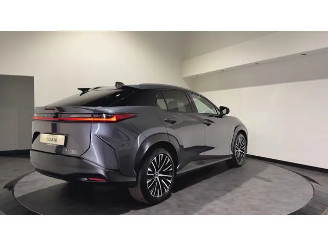 Lexus RZ 450e Executive Line 71 kWh | SOH 98,1 % | Leder interieur | Stoelen gekoeld & verwarmd | LM...