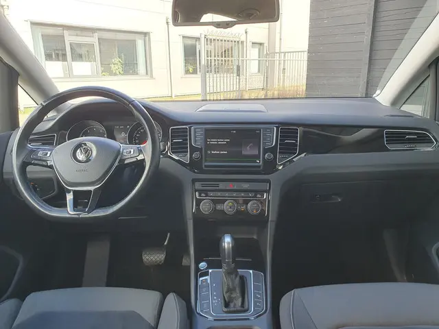 Volkswagen Golf Sportsvan