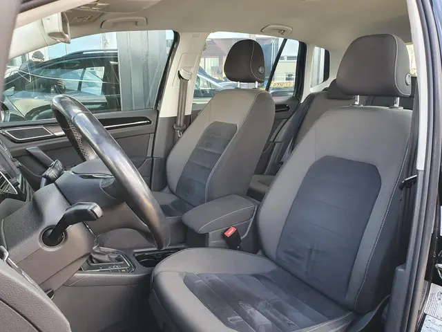 Volkswagen Golf Sportsvan