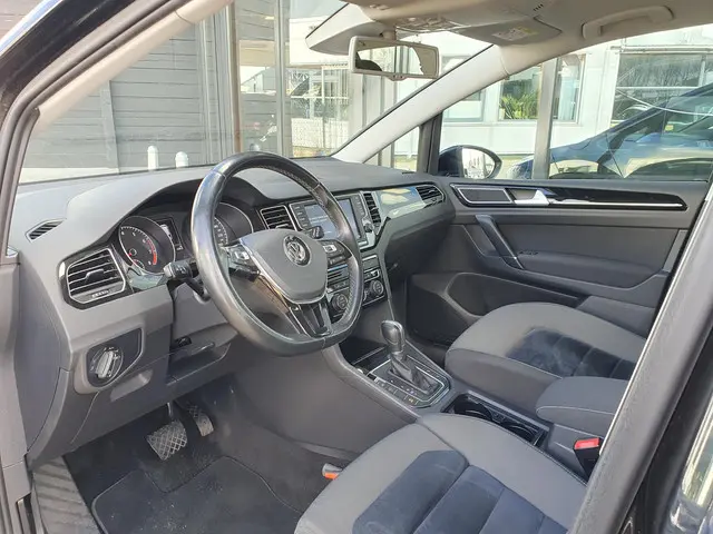 Volkswagen Golf Sportsvan