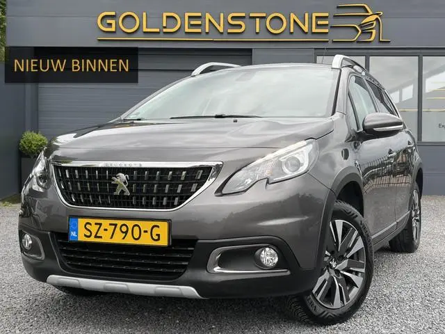 Peugeot 2008 1.2 PureTech Allure 1e Eigenaar,Trekhaak,Carplay,Navi,Camera,Halfleder,110pk,Pdc,Lm vel...