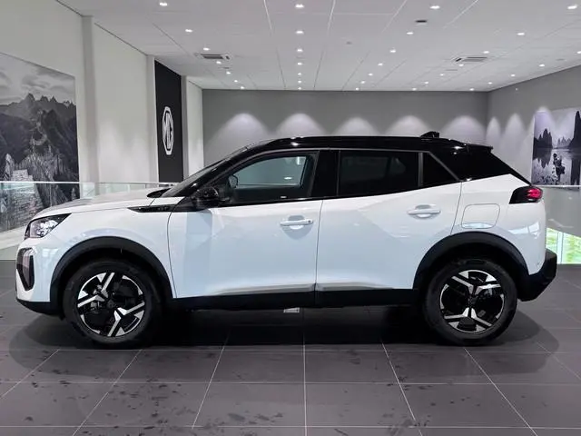 Peugeot 2008 GT Hybrid 145 - ALCANTARA - STOELVERWARMING - 360 CAMERA