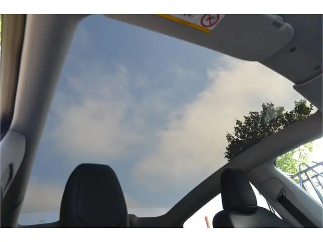 Tesla Model Y RWD 58 kWh STD+ Premium Juniper, AutoPilot4.0 (FSD 99,- per maand)