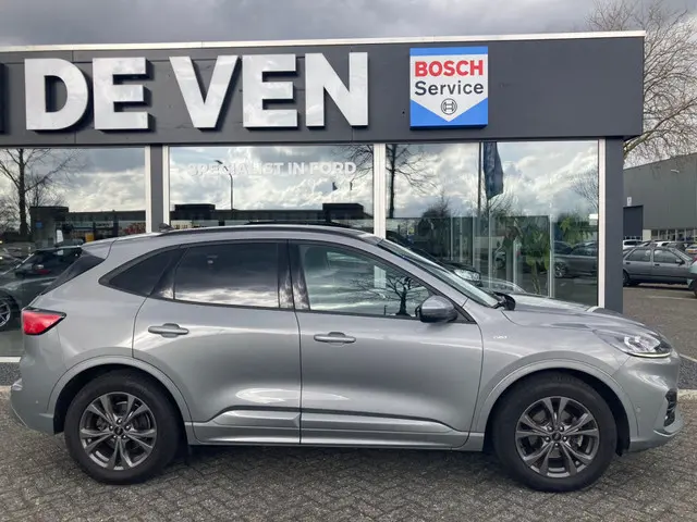 Ford Kuga 2.5 PHEV ST-Line X 225pk/165kW e-CVT Automaat | Elektr. trekhaak | Driver Assistance Pack...