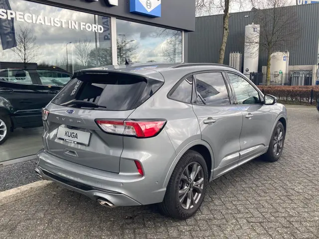 Ford Kuga 2.5 PHEV ST-Line X 225pk/165kW e-CVT Automaat | Elektr. trekhaak | Driver Assistance Pack...