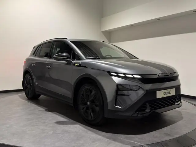 ŠKODA Elroq 85X RS | ACC | Sportonderstel | Adaptief demping systeem