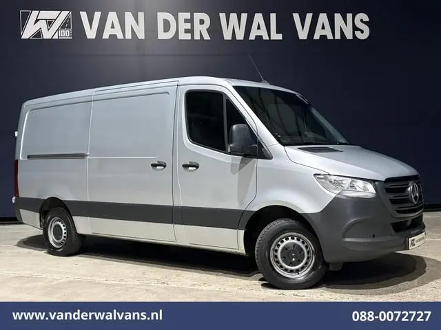 Mercedes-Benz Sprinter 315CDI 150pk L2H1 Euro6 Airco | Camera | Chauffeursstoel | Apple Carplay Andr...