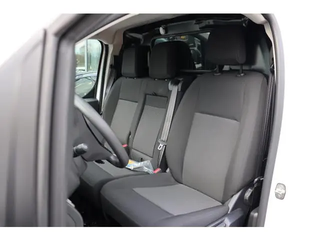 Toyota PROACE Electric Worker Challenger Limited L2 75 kWh, parkeersensoren, Apple Carplay/ Android...