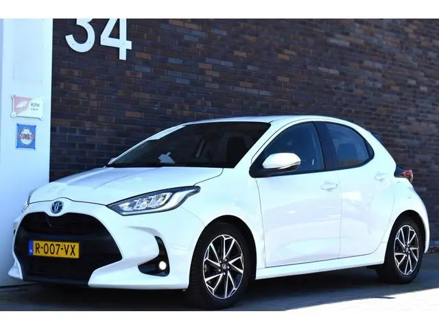 Toyota Yaris 1.5 Hybrid Dynamic